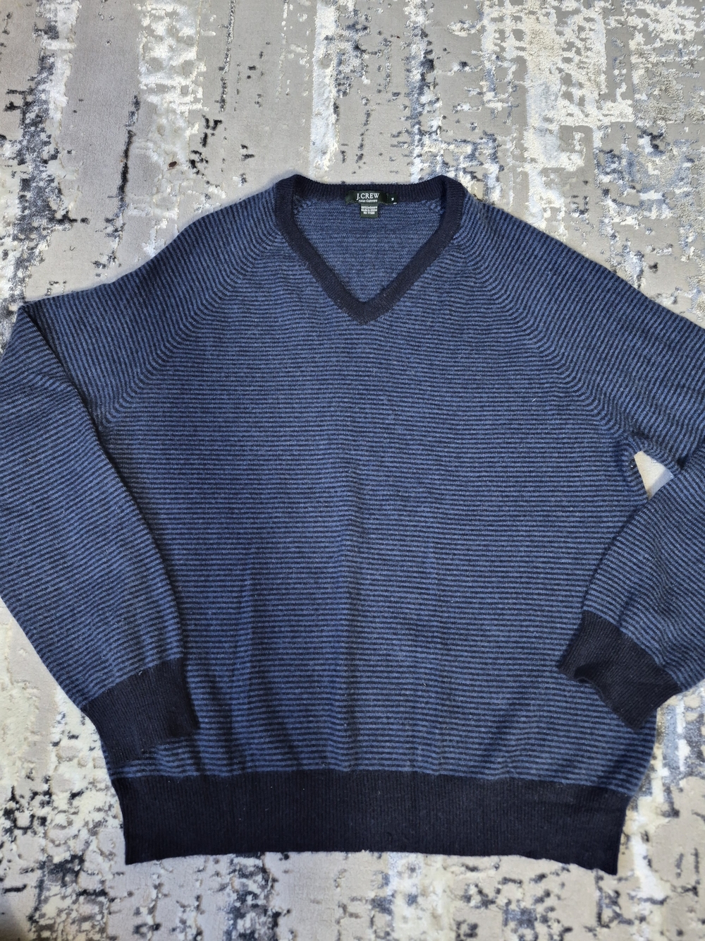 J. Crew Men's Navy and Dark Blue V-Neck Sweater